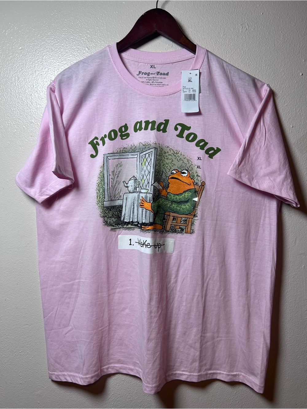New Womens Frog and Toad Graphic Short Sleeve Tee - Pink Size XL NEW